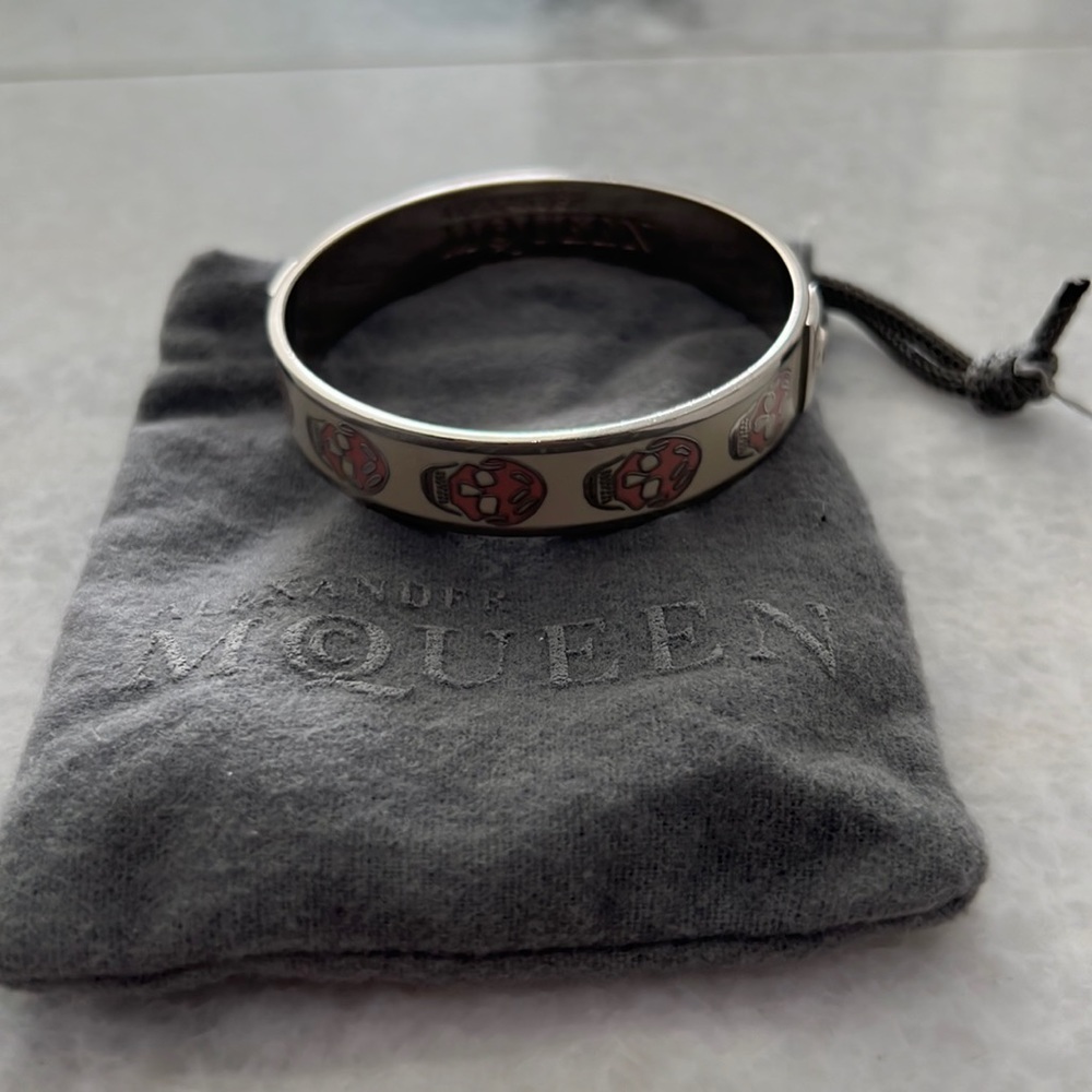 ALEXANDER MCQUEEN SKULL BRACELET PINK